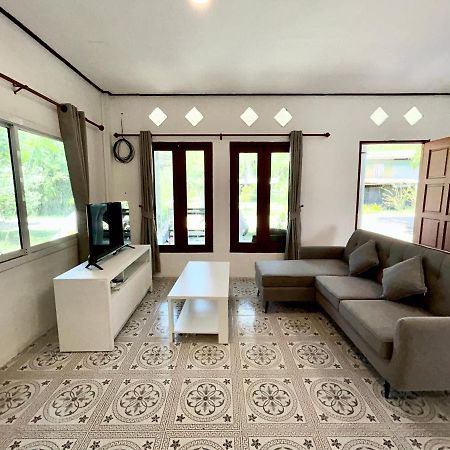 Vila Modern Sunset Sea House Lam Sai Ko Yao Noi Exteriér fotografie